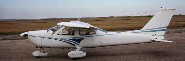 How High Do Planes Fly? 5 How high do light aircraft fly?
