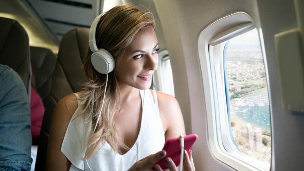 How to listen to music on a plane