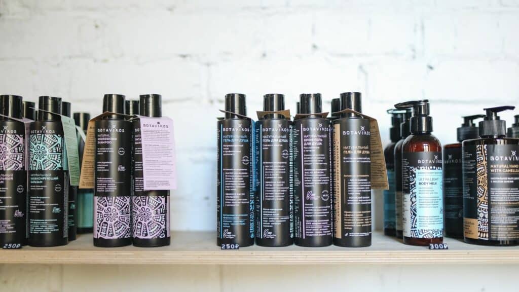 Can I Bring Deodorant On A Plane? Airport Security Tips