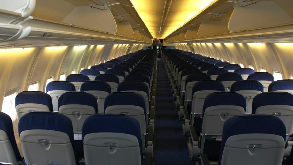 How many seats in a Boeing 737