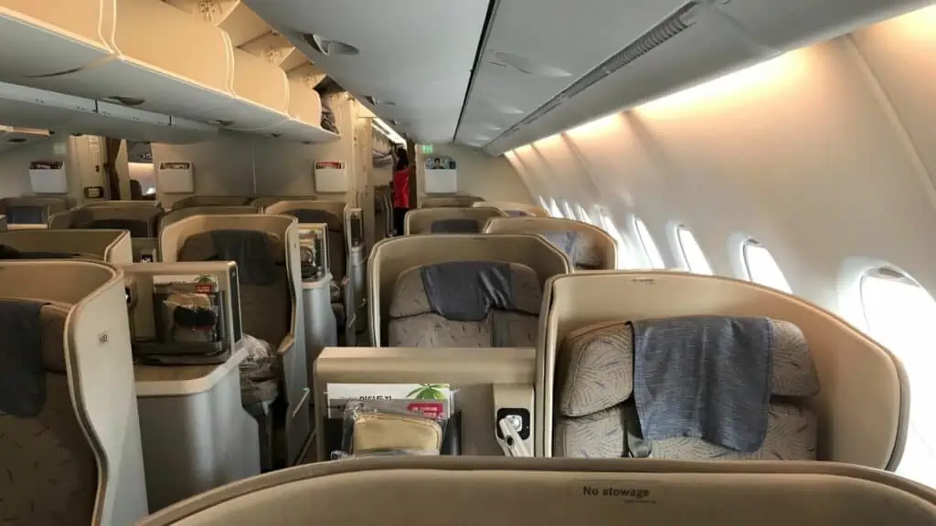How many business class seats on a plane
