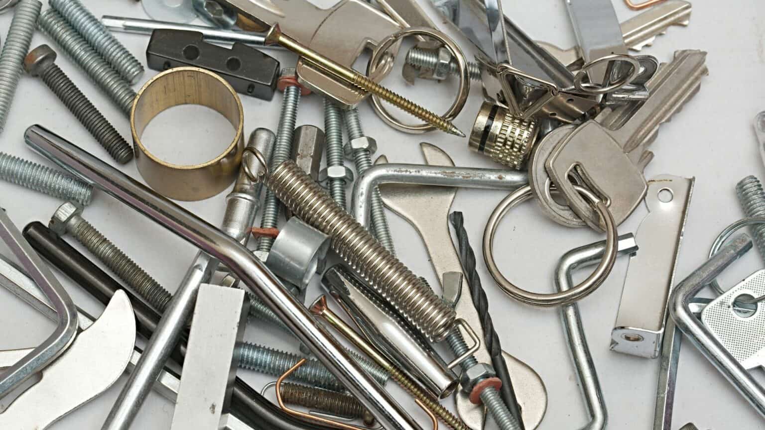 Can You Take AA Batteries on a Plane? The Full Battery Rules