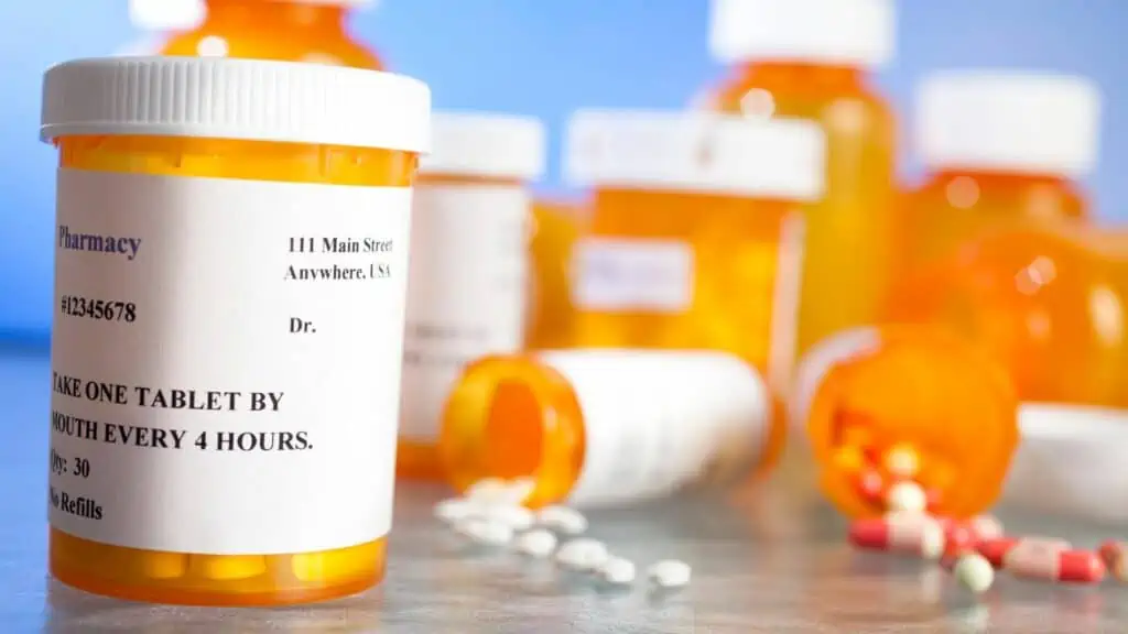 what states require medication to be in prescription bottles when flying 2022