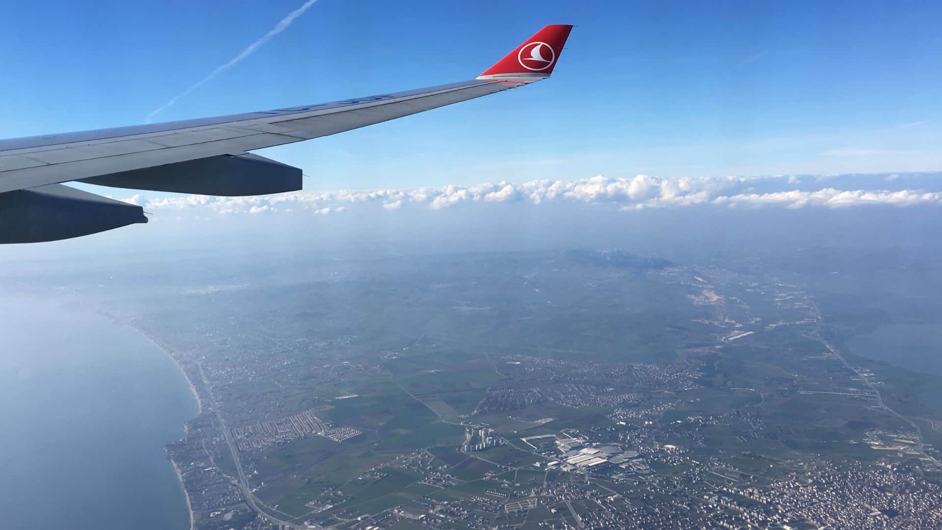 Turkish Airlines Wifi: What Does It Cost and How to Connect?