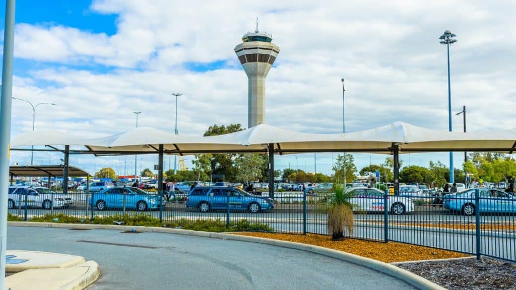How Long Does It Take To Fly To Australia_Perth Airport
