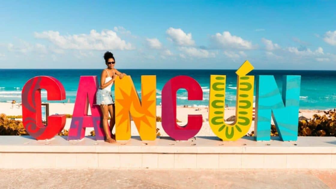 what to pack for 4 days in cancun