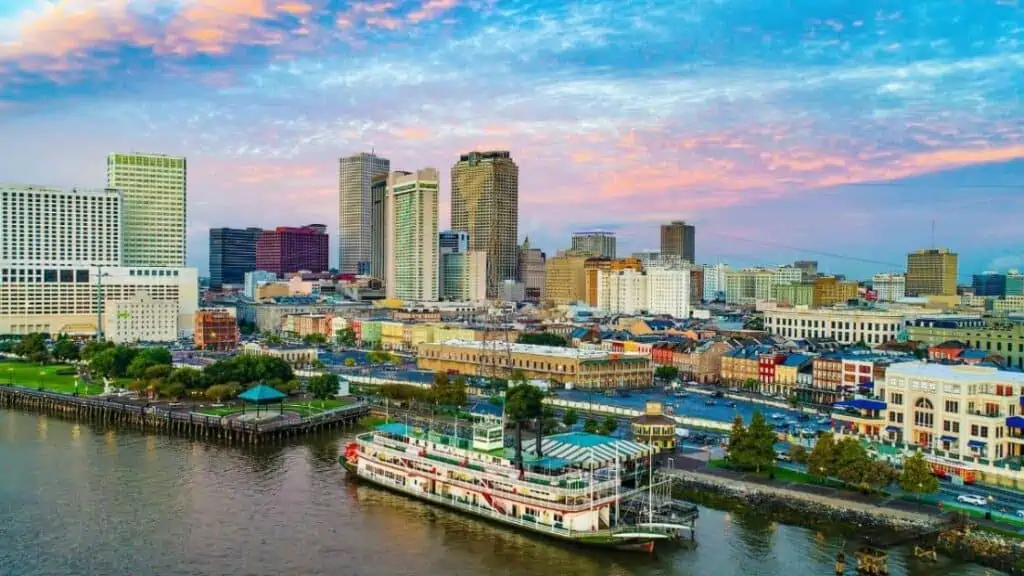 What To Pack For New Orleans [The Ultimate Packing Guide]