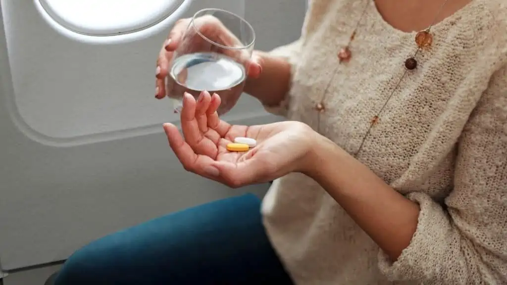 can you bring vitamin pills on a plane