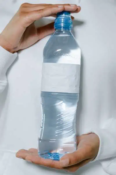 Can You Take Water on a Plane? 1