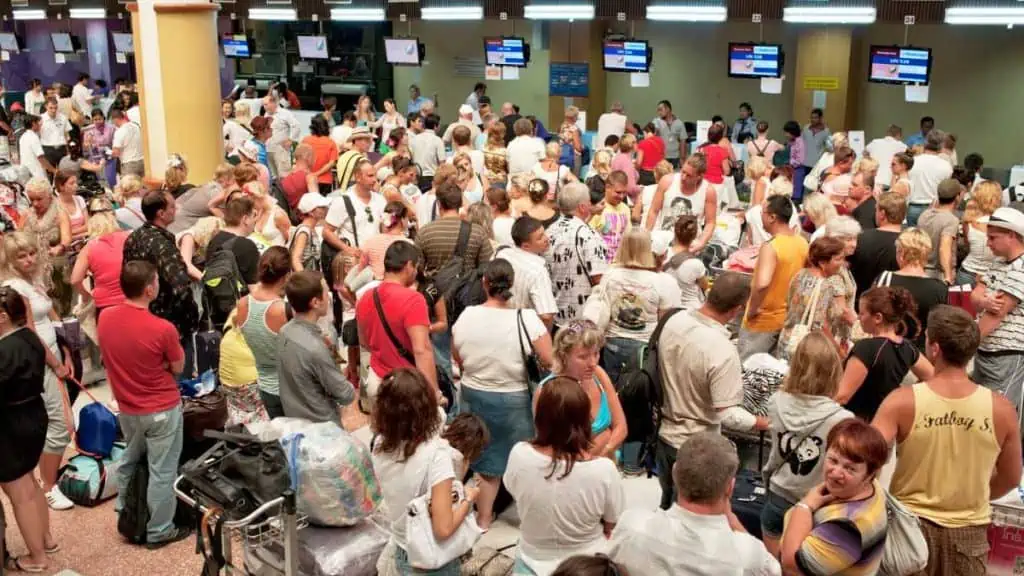 airport check in queues