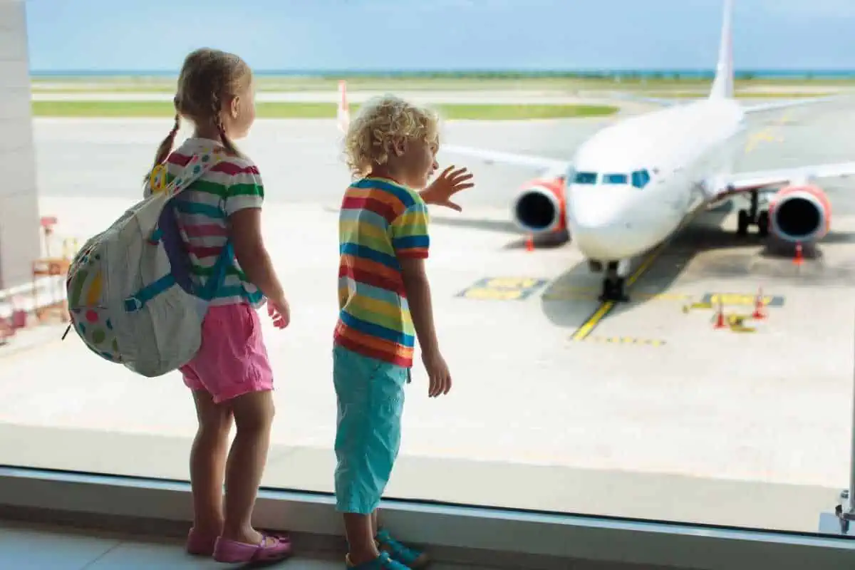 Unaccompanied Minors Delta: Navigating Air Travel for Young Solo Flyers