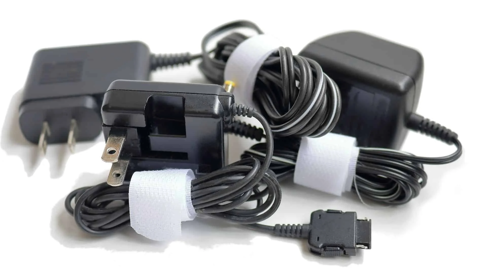 Do Phone Chargers Go in Carry On or Suitcase? 1 Do Phone Chargers Go in Carry On or Suitcase? 1